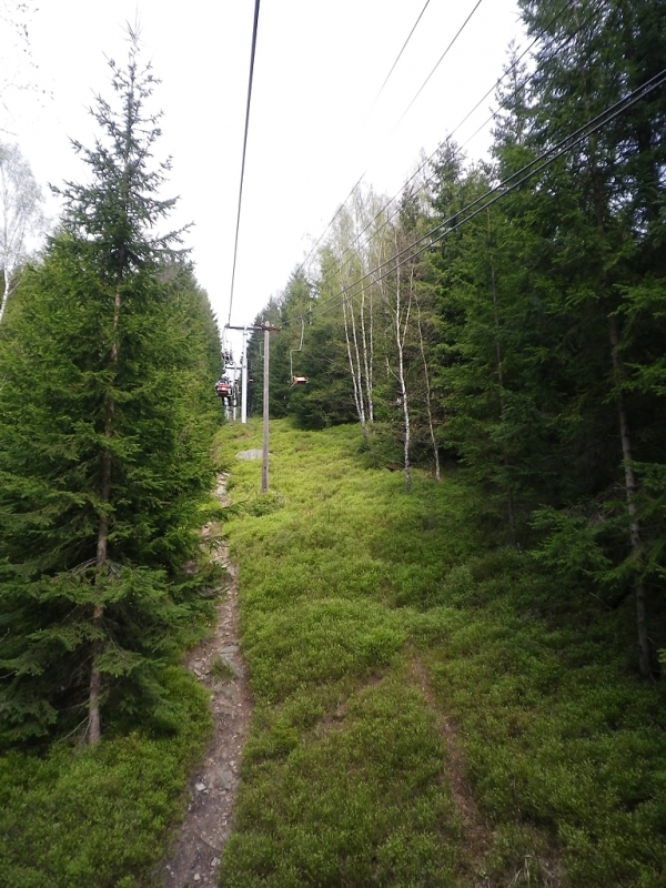 kurs_oberwiesenthal_april_2011_02_downhill_keilberg